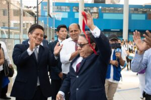 GORE CALLAO INAUGURA DOS TECHOS METÁLICOS, ZONA DE JUEGOS Y ÁREAS VERDES EN COLEGIO CHALACO